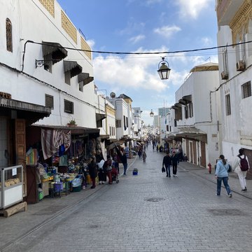 Avenue Mohammed V & the colonial new town, Rabat